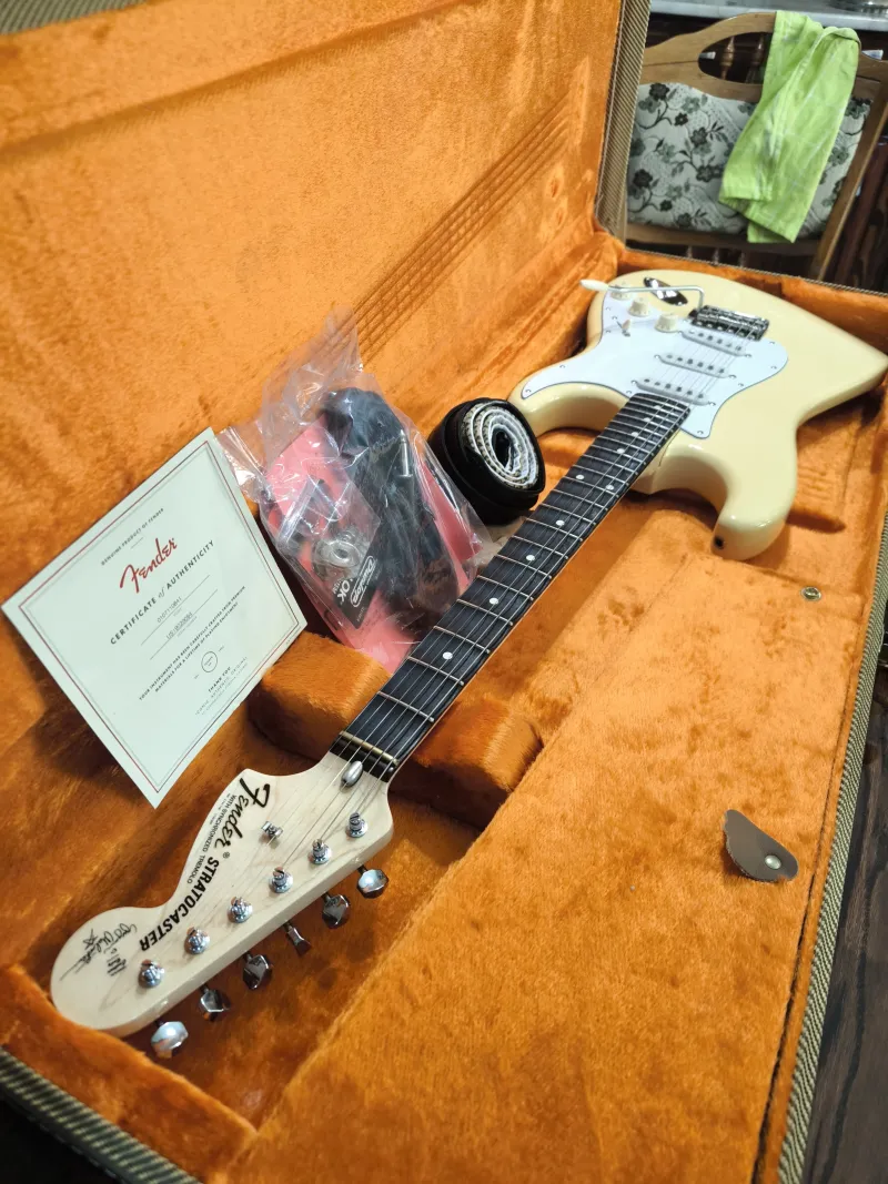 Fender Yngwie malmsteen stratocaster Electric guitar