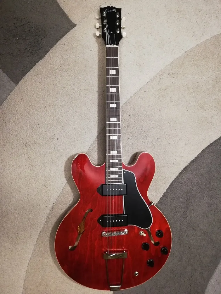 Gibson ES-330 E-Gitarre