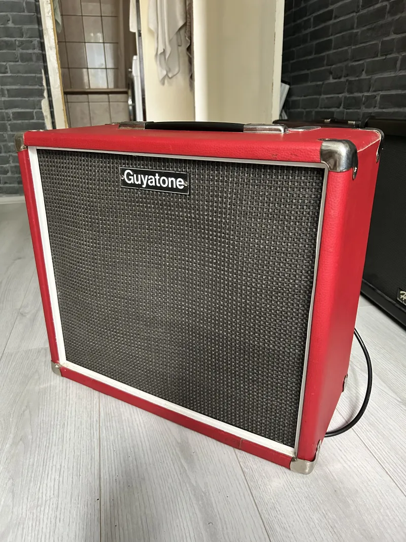 Guyatone Antik Gitárkombó