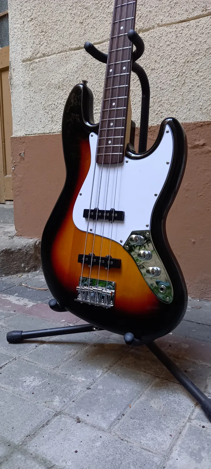 Harley Benton Jb-20 Basgitara
