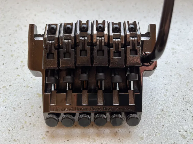 Ibanez Lo Pro Edge Tremolo