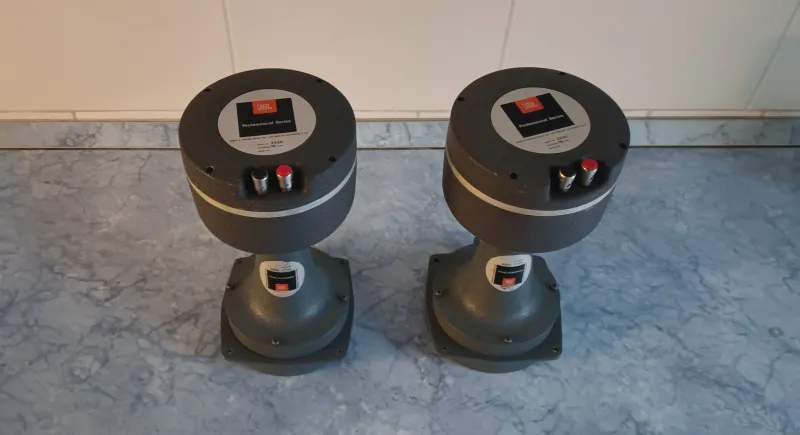 JBL 2420,2305 Lautsprecher