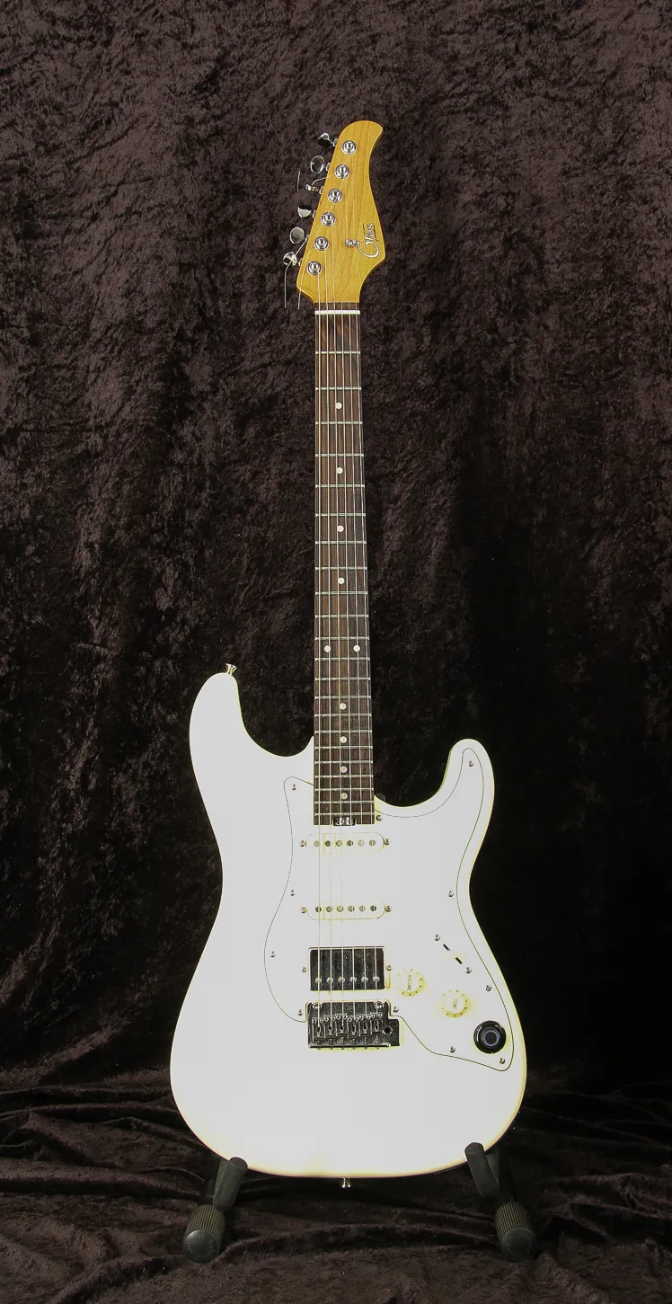 Mooer GTRS 800 VW E-Gitarre