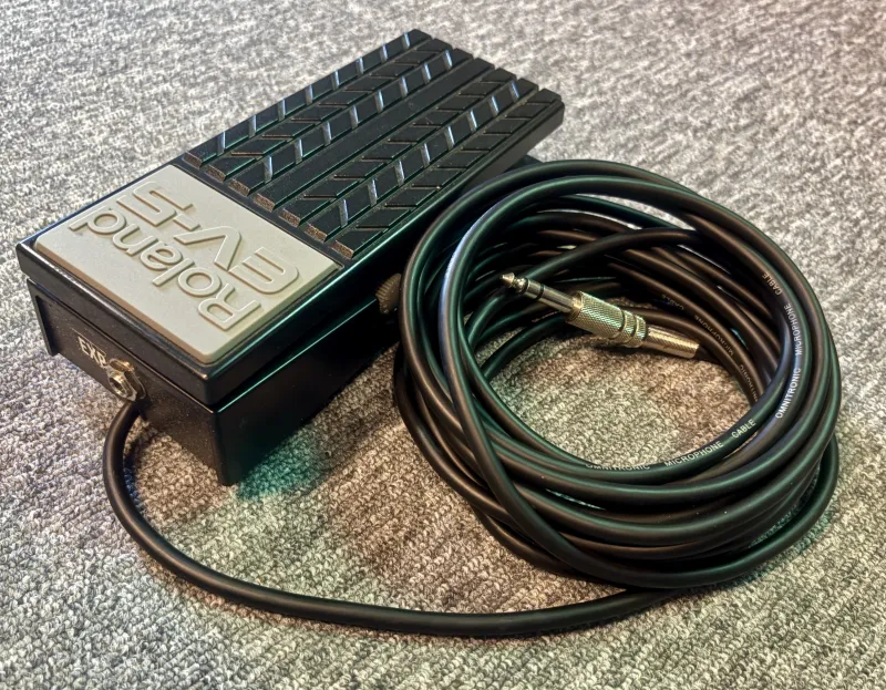 Roland EV-5 pedal de expresión