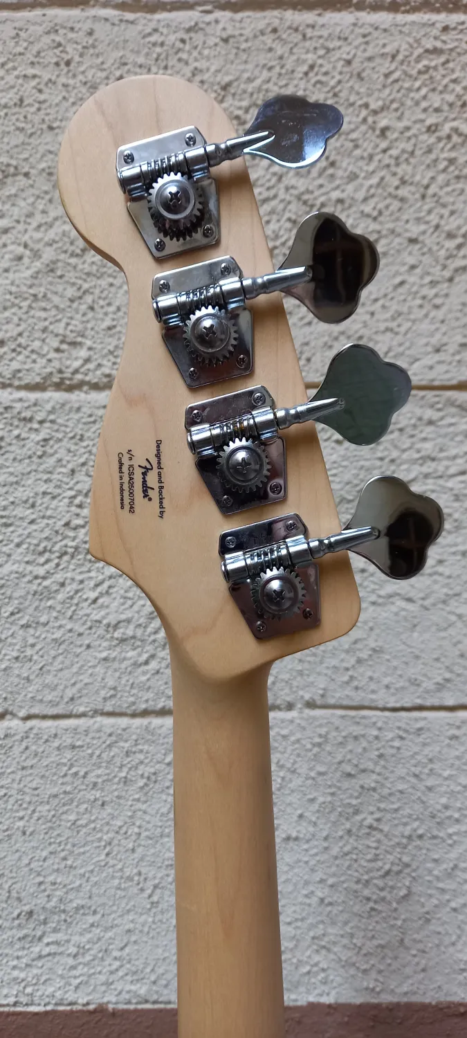 Squier Affinity Jazz Bass 2025 Basgitara