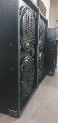 - Házilag gyártott - Házilag gyártott