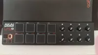 Akai LPD8 Akai LPD8