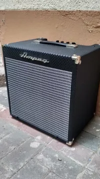 Ampeg Rocket rb-108 Ampeg Rocket rb-108