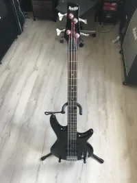 Ibanez GSR 200 Ibanez GSR 200