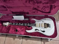 Ibanez PIA Steve Vai modell Ibanez PIA Steve Vai modell