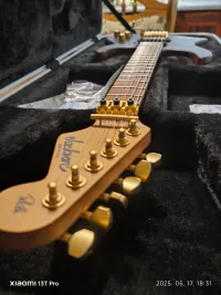 Jackson Phil Collen signature pc1 Elektromos gitár - bal [Ma, 06:55]