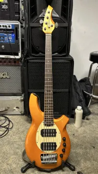 Music Man Bongo 5 HH Music Man Bongo 5 HH