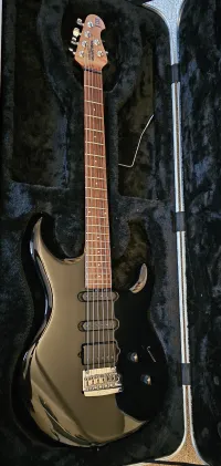 Music Man Luke III Music Man Luke III