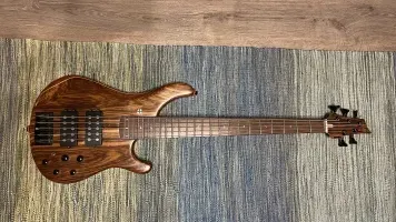 Sandberg Ken Taylor 5 Basgitara 5 strún - Harkh [Today, 4:44 pm]