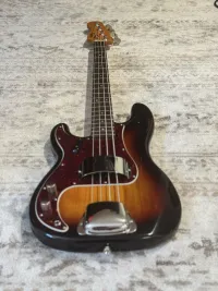 Squier Fender  CV 60 Precision bass + SPB-1 Bajo eléctrico para zurdos - Kökény Krisztián [Today, 11:40 am]