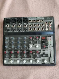 Behringer XENYX1202FX Behringer XENYX1202FX