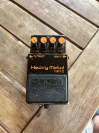 BOSS HM-2 Heavy Metal BOSS HM-2 Heavy Metal
