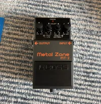BOSS MT-2 Metal Zone BOSS MT-2 Metal Zone