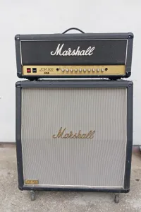 Marshall JCM 900