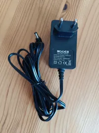 Mooer 9V, 2A Mooer 9V, 2A