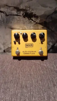 MXR Sub octave bass fuzz Basszusgitár torzító - Hell [Ma, 17:55]