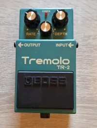 BOSS TR-2 Tremolo BOSS TR-2 Tremolo