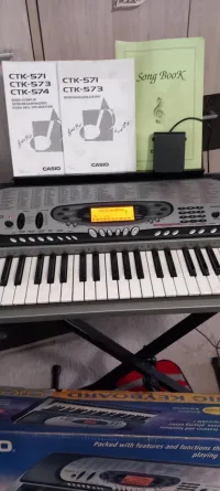 Casio CTK-573 Casio CTK-573