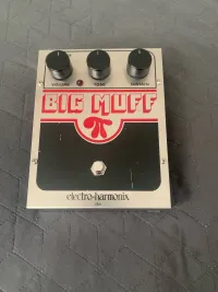 Electro Harmonix Big muff Fuzz - shields [Tegnap, 17:31]