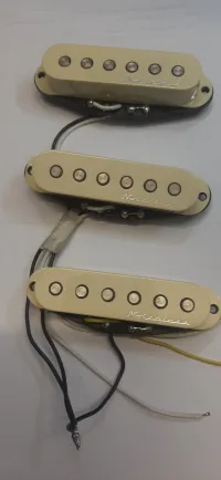 Fender  Hangszedő szett - Sári János [Ma, 15:52]