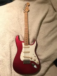 Fender Standard Stratocaster Fender Standard Stratocaster