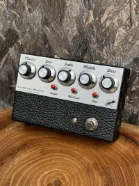 Honey Bee Amps Silver Sky Preamp Honey Bee Amps Silver Sky Preamp