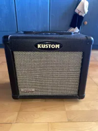 Kustom Tube 12a Gitarrecombo - Balcsi [Today, 5:44 pm]
