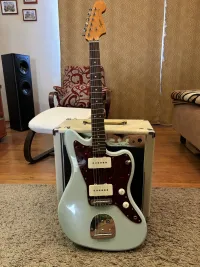 Squier Classic Vibe 60s Jazzmaster Squier Classic Vibe 60s Jazzmaster