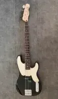 Squier Mike Dirnt P bass Squier Mike Dirnt P bass