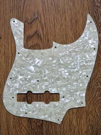 - Jazz Bass koptató Vintage gyöngyház Accessories -  [Day before yesterday, 1:11 pm]