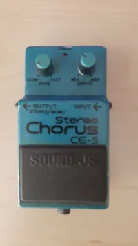- Sound JS  Stereo chorus Analóg kórus - Vajk [Ma, 15:29]