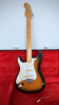 Fender ST-57 Japan Stratocaster 1997 LH Elektromos gitár - bnc [Ma, 12:35]