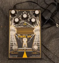 Gamechanger Audio Plasma coil fuzz Pedal de efecto - András Radványi [Today, 10:17 am]