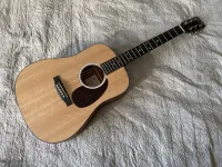 Martin Guitar Djr-10-2 Sitka Sapele Akustikgitarre - Omega [Today, 12:10 pm]