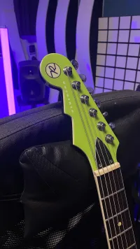 Reverend SUPER REV 69 Lime Reverend SUPER REV 69 Lime
