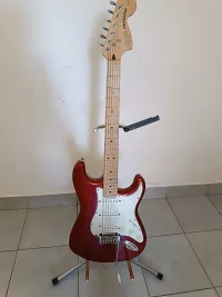 Squier  Elektromos gitár - tomas baban [Ma, 11:00]