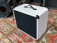 - 1x12 láda Celestion Seventy 80 hangszóróval - 1x12 láda Celestion Seventy 80 hangszóróval