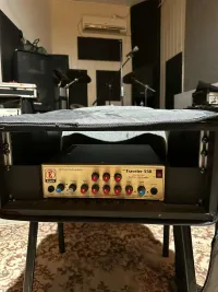 Eden Traveler 550 Bass guitar amplifier - Mihályi Ádám [Yesterday, 10:09 am]