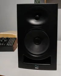 Kali Audio LP-6 Kali Audio LP-6