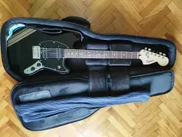 Squier Mustang FSR by Fender co. Squier Mustang FSR by Fender co.