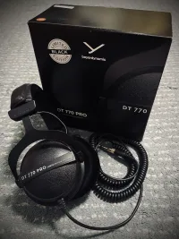 Beyerdynamic DT 770 PRO 250 OHM Limited Edition Black Headphones - Leisure Guitar [Today, 4:04 pm]