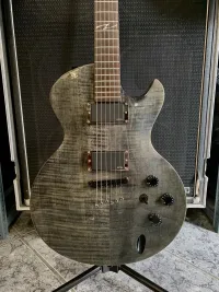Cort Z-Custom 2 Cort Z-Custom 2