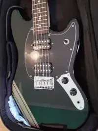 Squier Mustang Performer FSR Elektromos gitár - Ifj Orehovszky Titusz George [2026.01.19. 12:50]