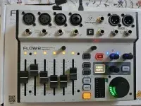 Behringer FLOW8 Behringer FLOW8