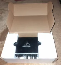 Behringer U-Phoria UMC 202HD Behringer U-Phoria UMC 202HD